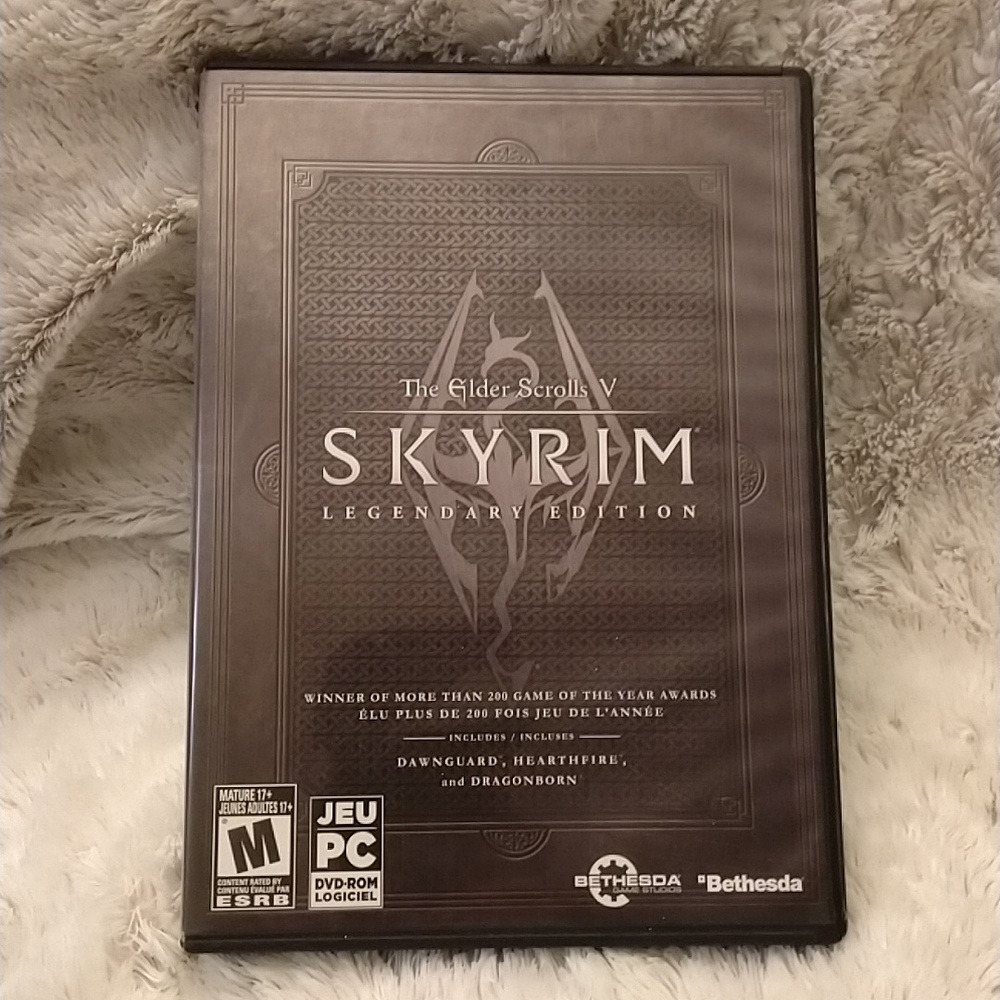 Skyrim Legendary Edition PC game ✨With Inserts: Includes map and sticker✨